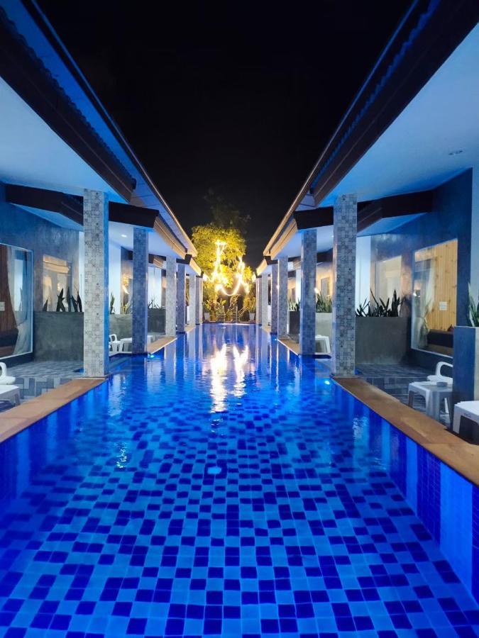Yuwadee Resort Чалонг Екстериор снимка