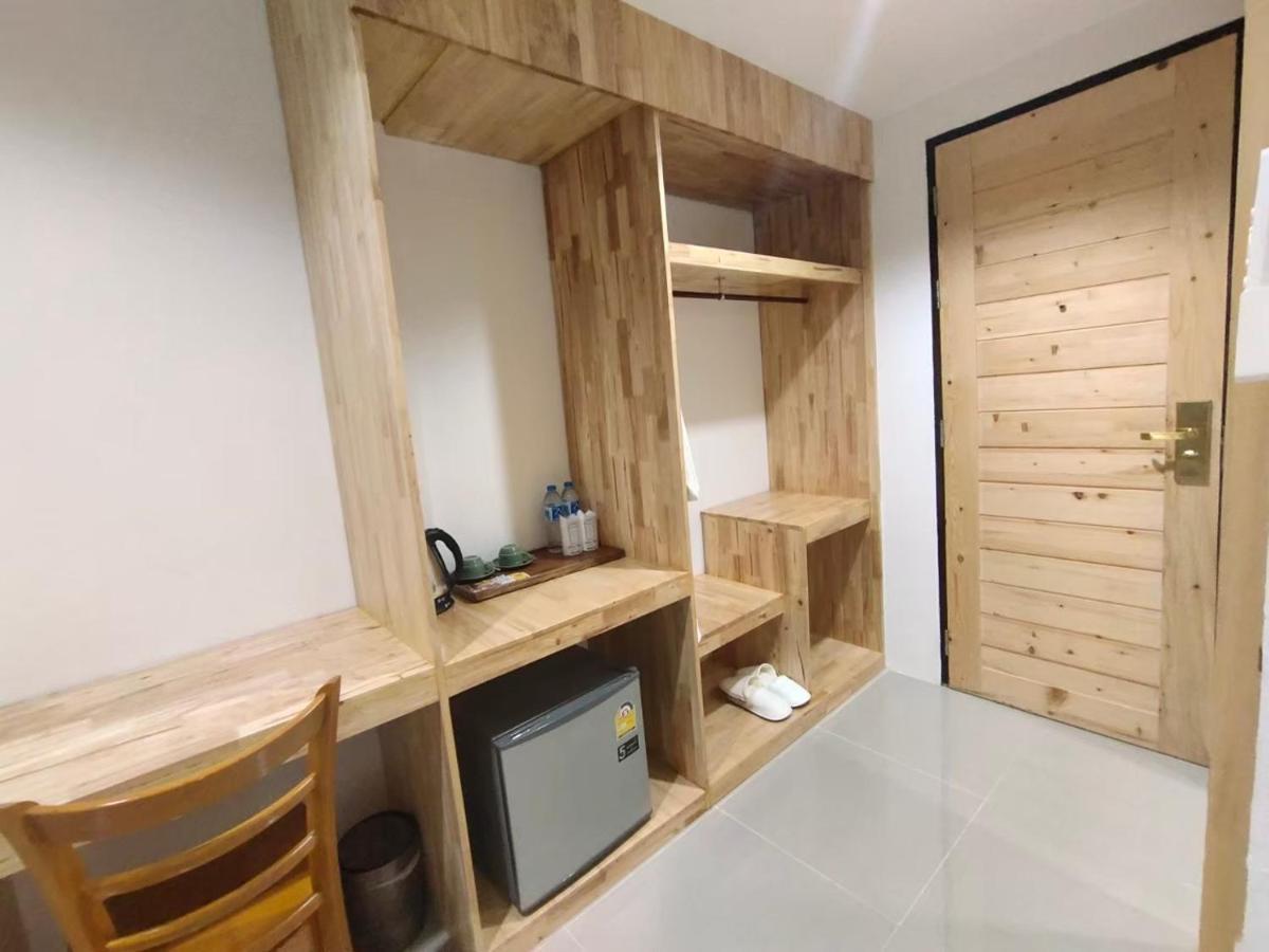 Yuwadee Resort Чалонг Екстериор снимка