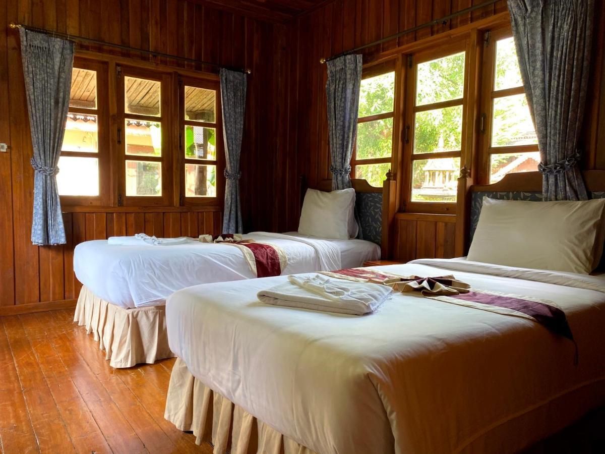 Yuwadee Resort Чалонг Екстериор снимка